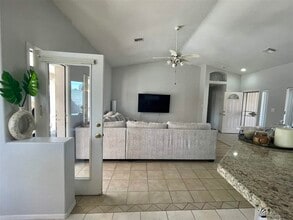 10607 E 35th Pl in Yuma, AZ - Foto de edificio - Building Photo