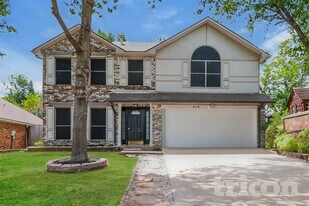 419 Windhurst Dr, Unit 3503 in Grand Prairie, TX - Building Photo