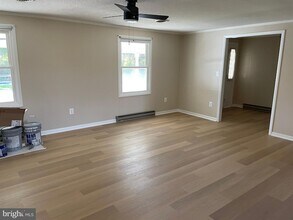 8424 Woodville Rd in Mount Airy, MD - Building Photo - Building Photo