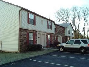 Dublin Area in Columbus, OH - Foto de edificio - Building Photo