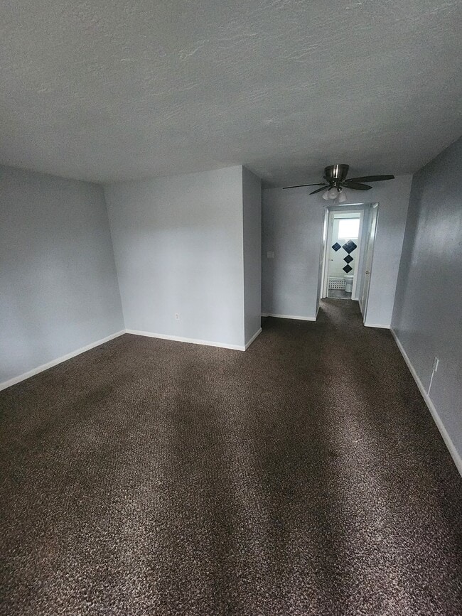 202 Caroline St, Unit 206
