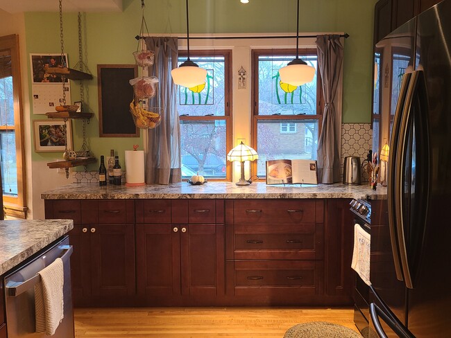 property at 528 19th Ave NE