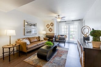 The Sycamore at Scottsdale in Scottsdale, AZ - Building Photo - Building Photo