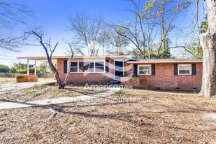 1502 Whiteford Rd in Columbia, SC - Building Photo