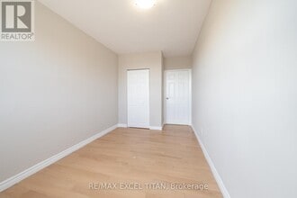 468 Ottawa St N in Hamilton, ON - Building Photo - Building Photo