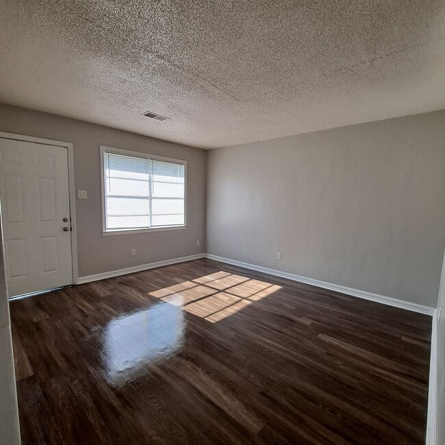 4839 Applestone St in Memphis, TN - Building Photo - Building Photo