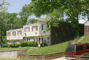 31 Merrill Rd Apartments