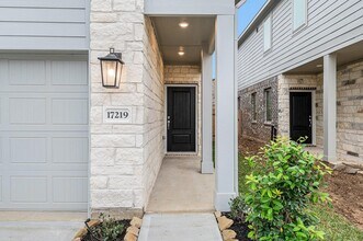 17219 Walden Lk Ln in Hockley, TX - Building Photo - Building Photo