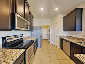 12882 Cedarcreek Trail in San Antonio, TX - Building Photo - Building Photo