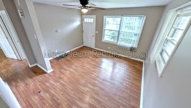 914 Rutledge Annex in Hendersonville, NC - Building Photo - Building Photo