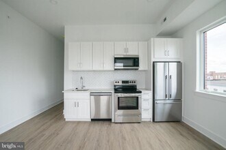 2235 Washington Ave-Unit -UNIT 201 in Philadelphia, PA - Building Photo - Building Photo