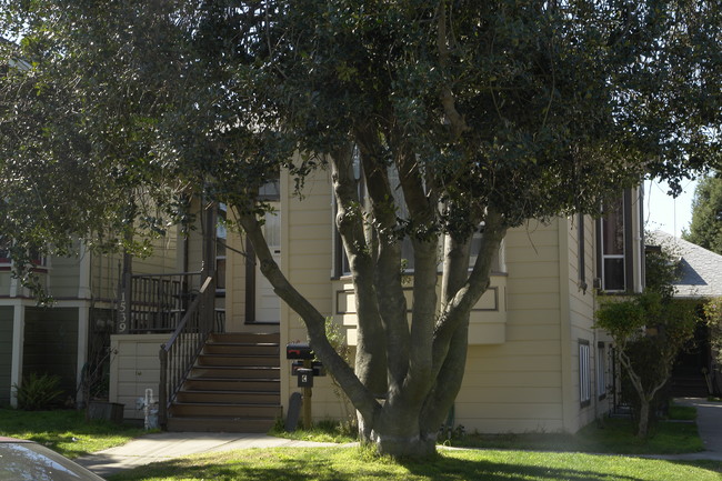 1539 9th St in Alameda, CA - Foto de edificio - Building Photo