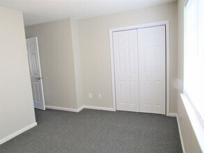 2164 Brandymill Ln in Jacksonville, NC - Building Photo - Building Photo