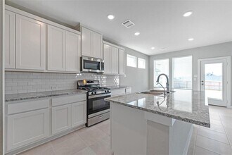 2817 Bluebonnet Ridge Dr in Conroe, TX - Building Photo - Building Photo