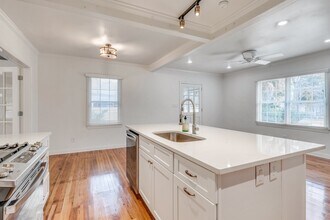 1936 Truett Dr in Tallahassee, FL - Foto de edificio - Building Photo