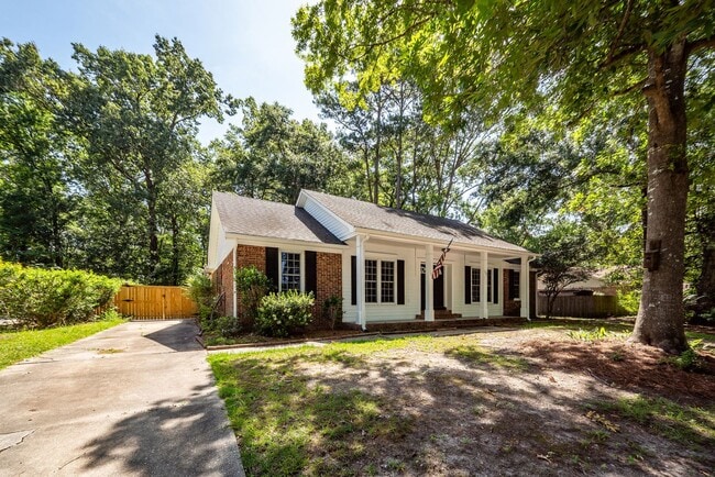 property at 109 Runnymede Ln
