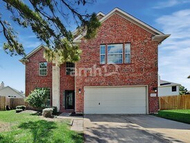 16954 Langham Heights Ln in Houston, TX - Building Photo