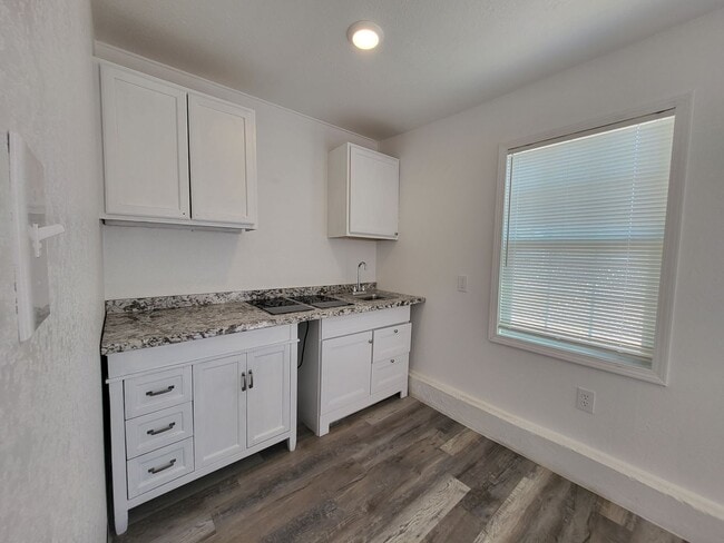 82 N Louisiana St in Amarillo, TX - Building Photo - Building Photo