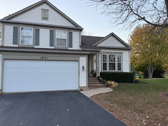 property at 1951 Spinnaker Ct