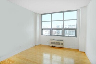5-09-9 48th Ave in Queens, NY - Building Photo - Building Photo