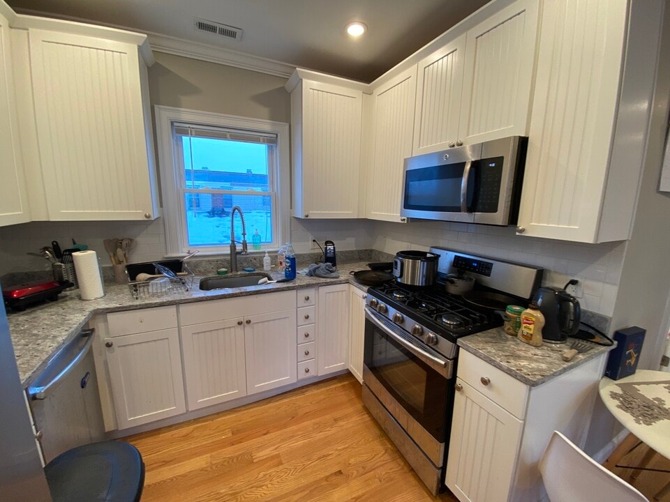 183 River St, Unit 3 in Cambridge, MA - Foto de edificio