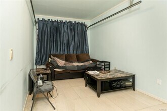 7935 Hazeltine Ave in Los Angeles, CA - Building Photo - Building Photo