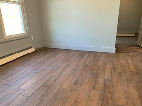 420 Emmet St in Ypsilanti, MI - Building Photo - Building Photo