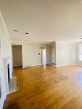 1116 Hunter's Lake Dr in Memphis, TN - Building Photo - Building Photo