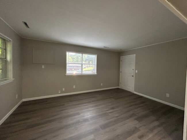 904 E Frederick St in Independence, MO - Building Photo - Building Photo