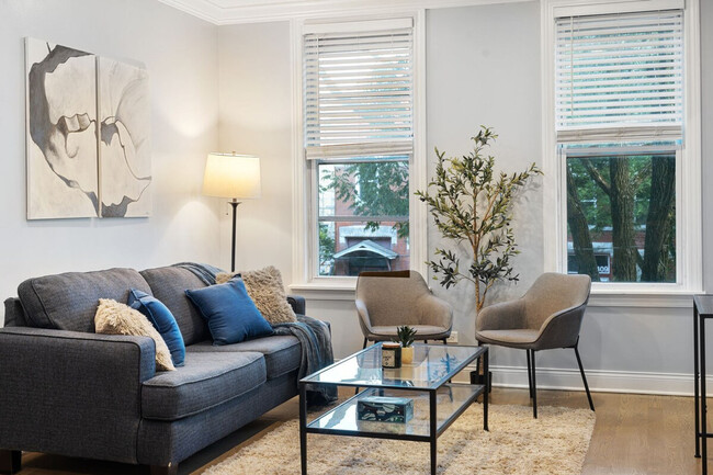 1408 W Ohio St in Chicago, IL - Building Photo - Building Photo