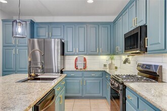 10787 Villa Carlotta Ct in Las Vegas, NV - Building Photo - Building Photo