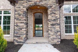 935 S Cross Bridges Rd in Mt Pleasant, TN - Building Photo - Building Photo