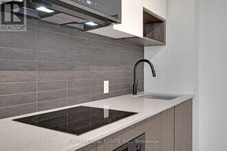 5 Defries St in Toronto, ON - Building Photo - Building Photo