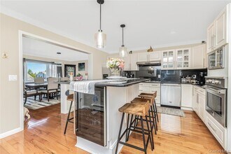 243 Mary Lou Ave-Unit -1 in Yonkers, NY - Building Photo - Building Photo