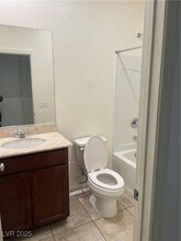2815 Donatello Manor Pl in Henderson, NV - Building Photo - Building Photo