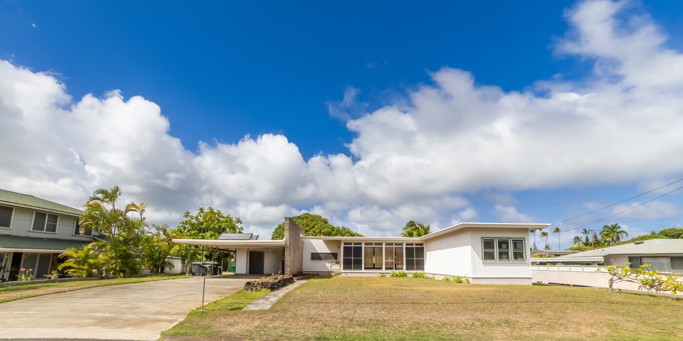 146 Kaluamoo St in Kailua, HI - Foto de edificio