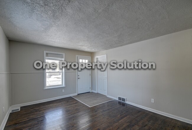 2642 Clay St in Gary, IN - Building Photo - Building Photo