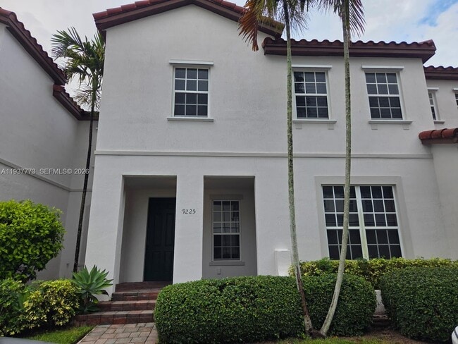 9219 SW 170th Ave in Miami, FL - Building Photo - Building Photo