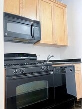 East 84th Street, Unit 5B in New York, NY - Foto de edificio - Building Photo