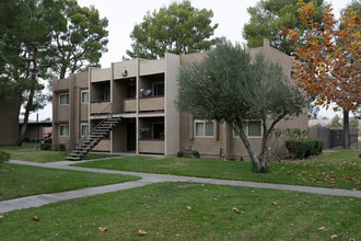 Rodeo Village Apartments in Victorville, CA - Building Photo - Building Photo