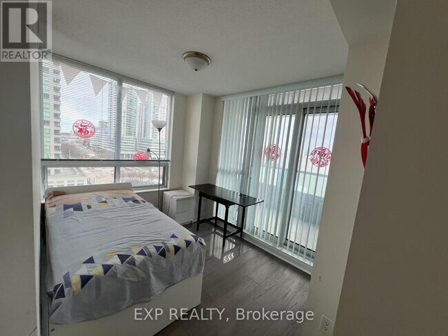 50-850 Brian Harrison Way in Toronto, ON - Building Photo - Building Photo