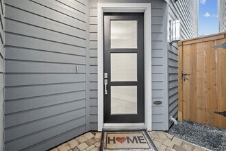 1220 Sloane Manor Trace in Houston, TX - Building Photo - Building Photo