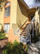 922 Coral Club Dr in Coral Springs, FL - Building Photo - Building Photo