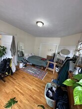 33 Stone Ave, Unit 1 in Somerville, MA - Building Photo - Building Photo