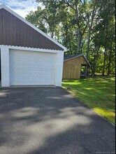 985 Slater Rd in New Britain, CT - Building Photo - Building Photo