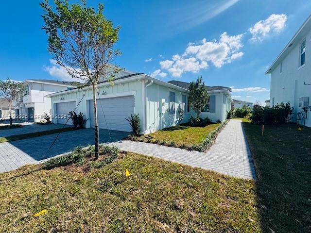 19552 Whispering Creek Rd in Loxahatchee, FL - Building Photo - Building Photo