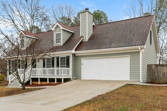 430 Ashley Way in Loganville, GA - Building Photo - Building Photo