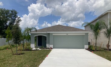 12100 Stone Pne Ct in Ft. Myers, FL - Building Photo - Building Photo