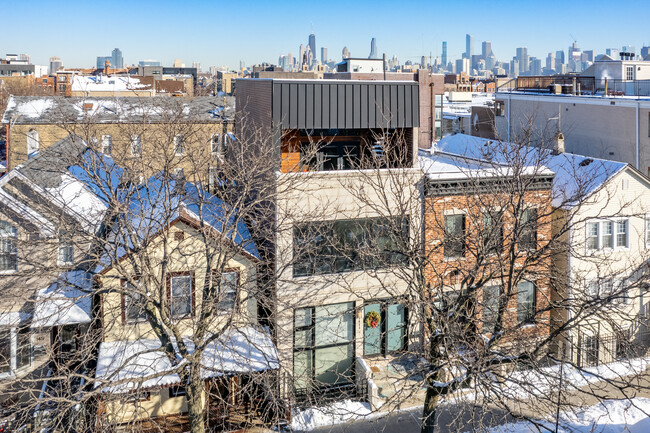 1413 N Paulina St in Chicago, IL - Foto de edificio - Building Photo