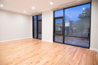 1028 N California Ave in Chicago, IL - Building Photo - Building Photo